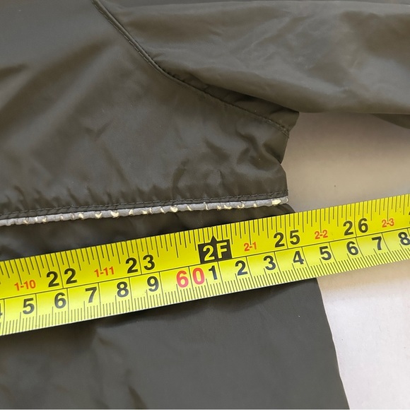 Tommy Hilfiger Men's XL Olive Green Windbreaker Jacket Retro Preppy - Picture 12 of 16